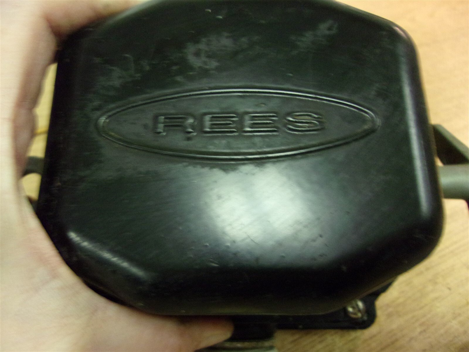 Rees 04944-000 Cable Operated Safety Switch w/ 3 Mounting Screws *FREE SHIPPING*