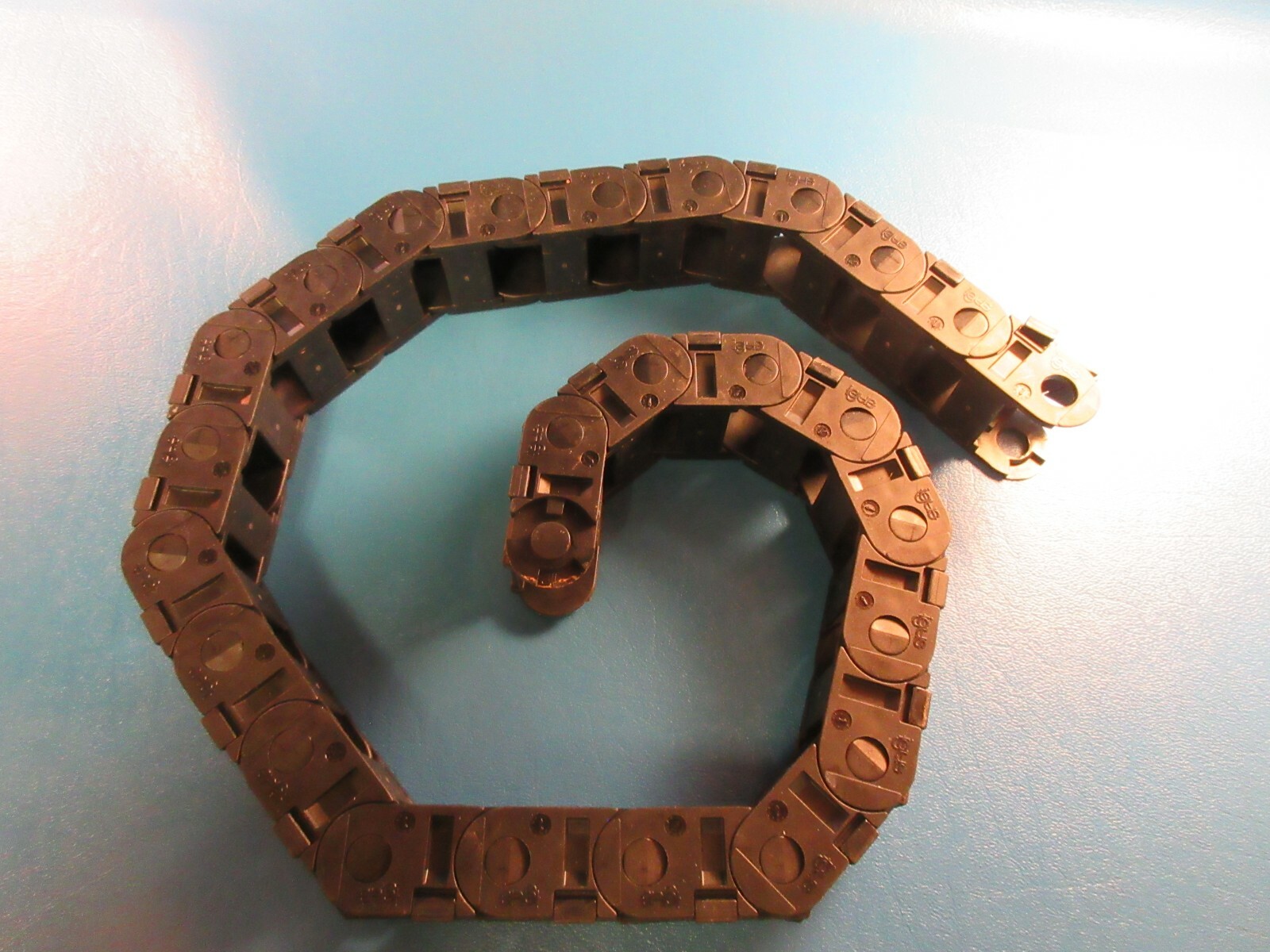 IGUS 15.025.038 24 Piece Energy Chain Cable +one 1025-34 PZMC Bracket,15-025-038