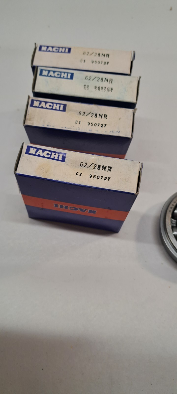 LOT OF 4 NEW IN BOX NACHI 62/28NR ROLLER BEARING 62/28N C3 JAPAN