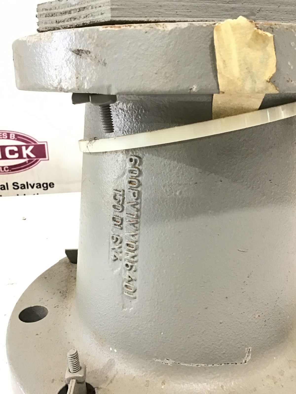 Unbranded Industrial Flanged Pipe Reducer 12″ x 8″ Steel ANSI Flange