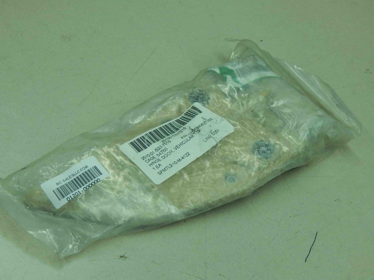BAE SYSTEMS 0257040627-00, 2510015337516 VEHICLE DOOR HINGE