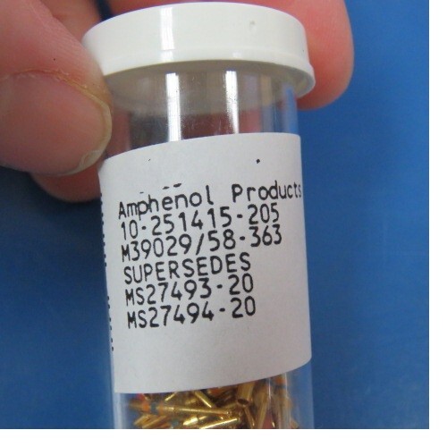 AMPHENOL AEROSPACE MS27467T25B46P Qty of 1 per Lot 46 (44 + 2 Coax) Position