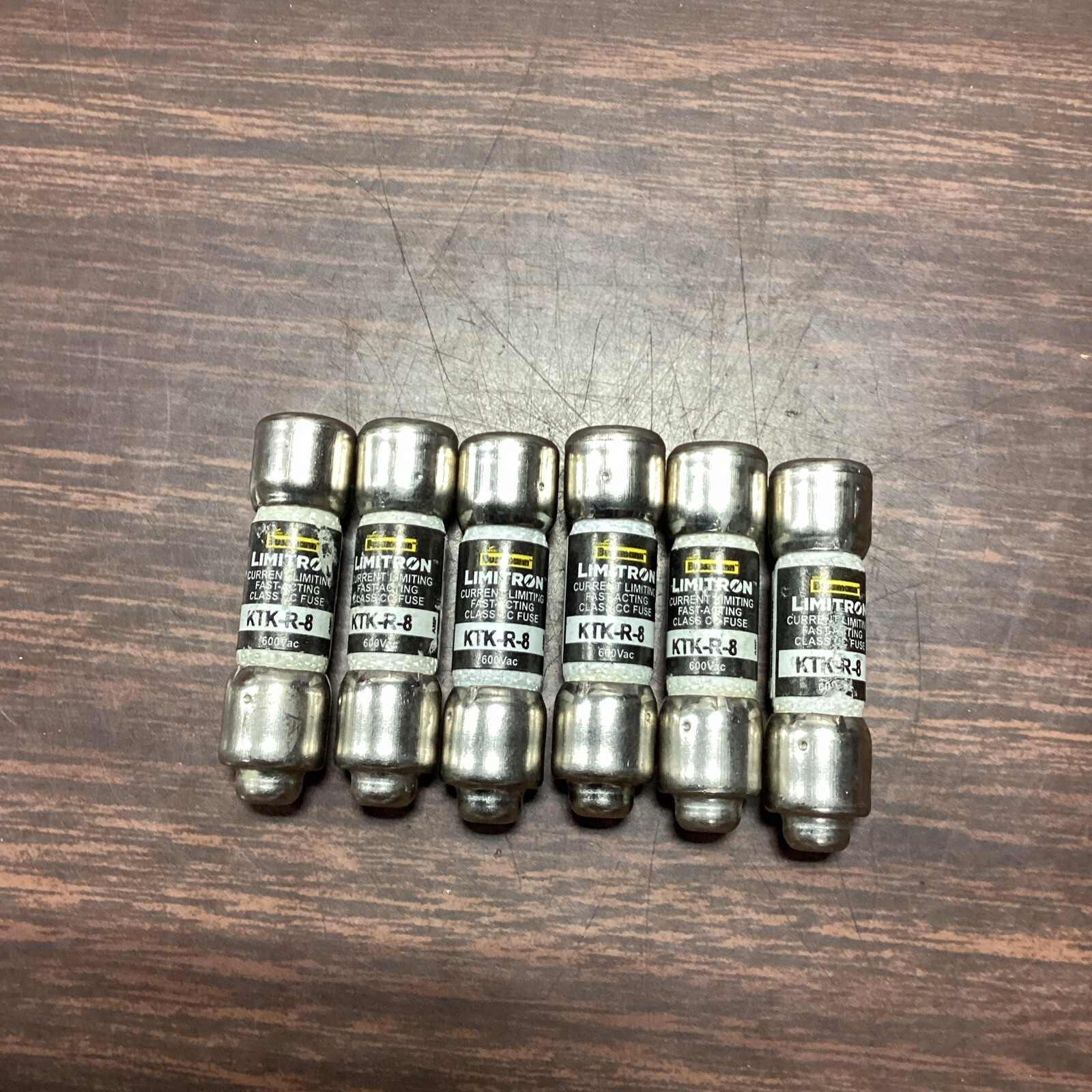 Bussmann KTK-R-8 Lot of 6 Limitron Fuses Class CC 600V