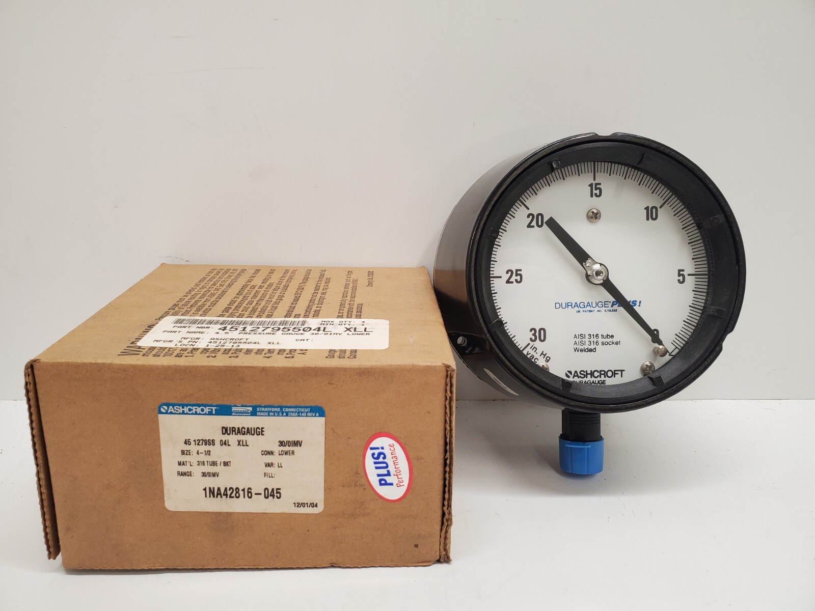 NEW IN BOX! ASHCROFT 0-30PSI DURAGAUGE PLUS 45-1279SS-04L-XLL
