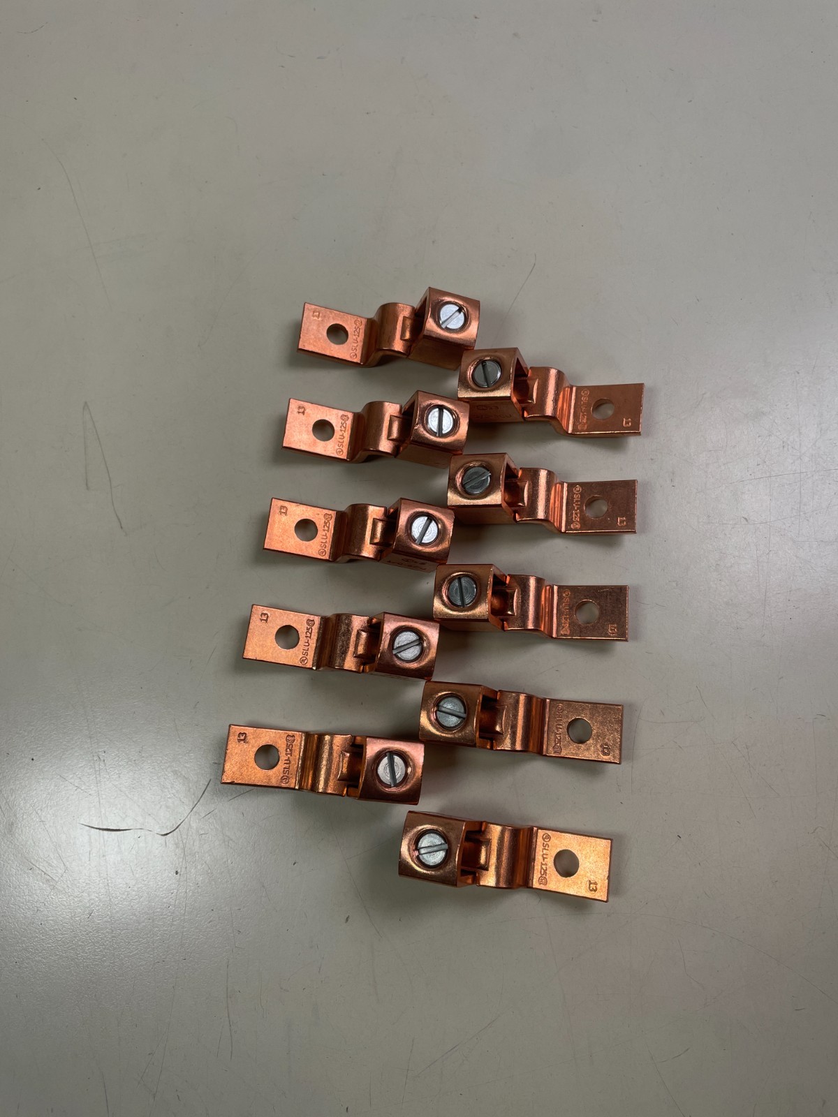 SLU-125 8-1/0 AWG Copper Solderless Lug- Pack of 10