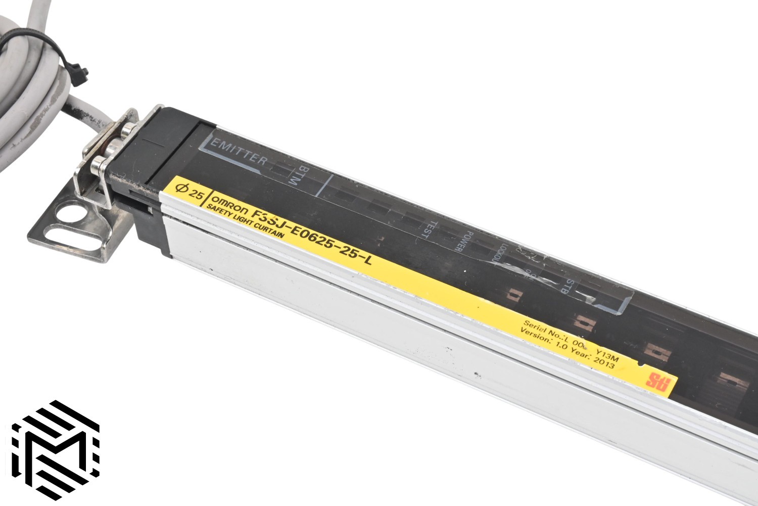 Omron STI F3SJ-E0625-25-L Safety Light Curtain Emitter – 625mm – 24VDC – Used