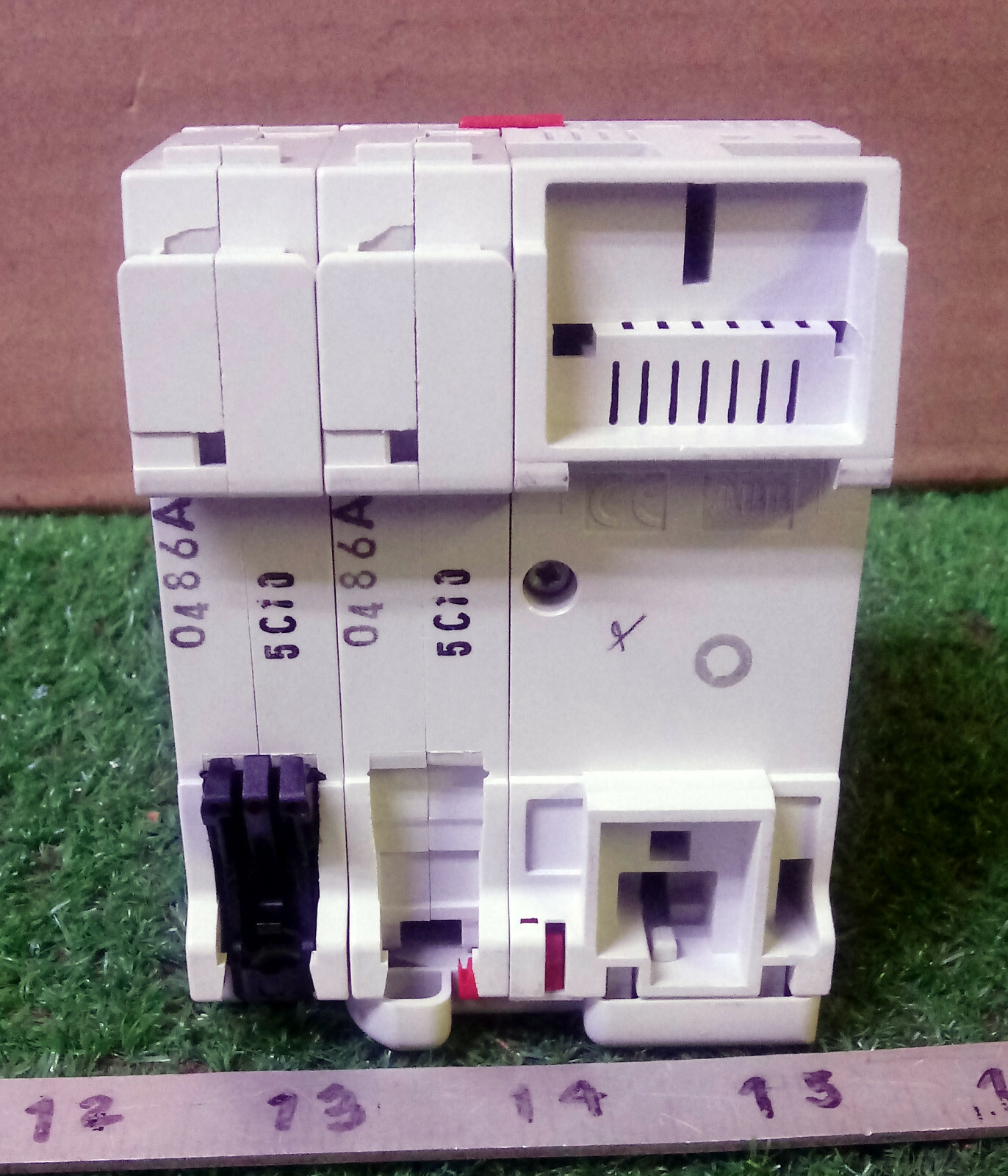 1 NEW ABB DS202 AC-C10/0,03 2CSR252001R1104 CIRCUIT BREAKER NIB **MAKE OFFER**