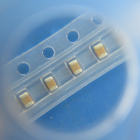 KEMET C0805C104K1RAC Qty of 2000 per Lot CAPACITOR SMT CERAMIC 0.1 uF 100.0