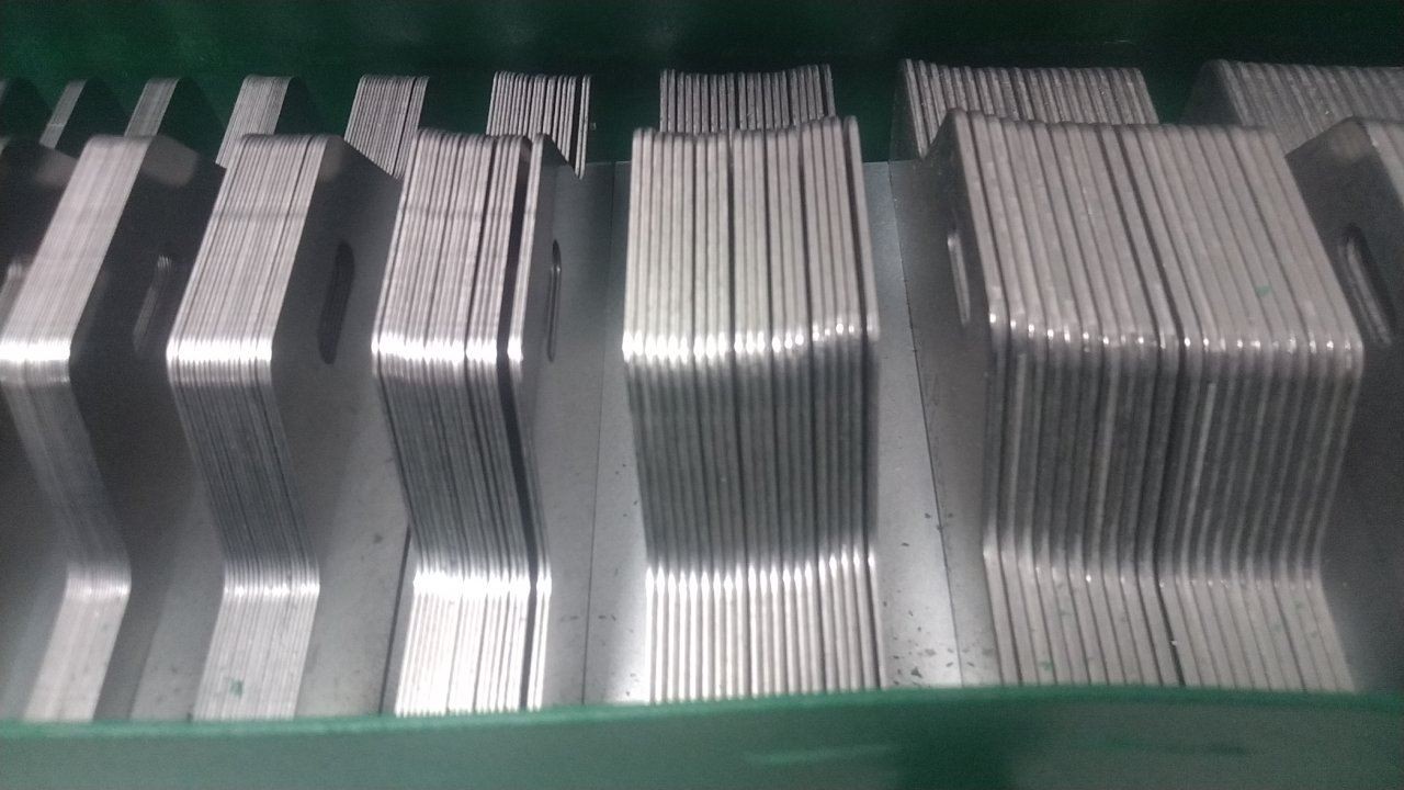 Maudlin Products MSD5-FK 260 Pc 5 In Shim L Slotted Shim with Tab Assortment