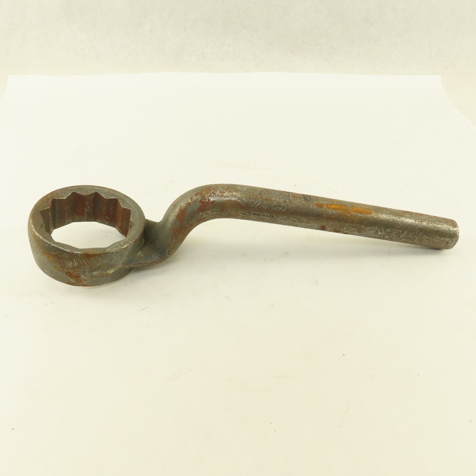 Blue Point 270 Vintage Boxocket 2-3/16″ 12Pt Box End Wrench 12-1/2″ OAL