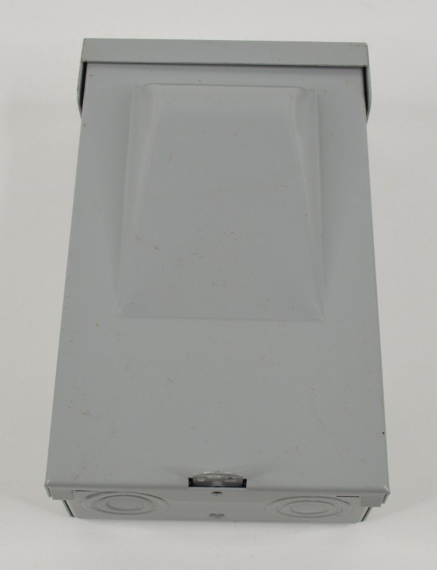 Cutler-Hammer DPF221R Fusible HVAC Pullout AC Disconnect 30A 1-Phase 120/240V