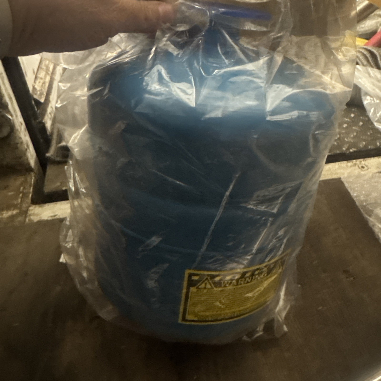 DURATRAC INC 12-AW101 Backstop 2.1 Gallon Potable Expansion Tank