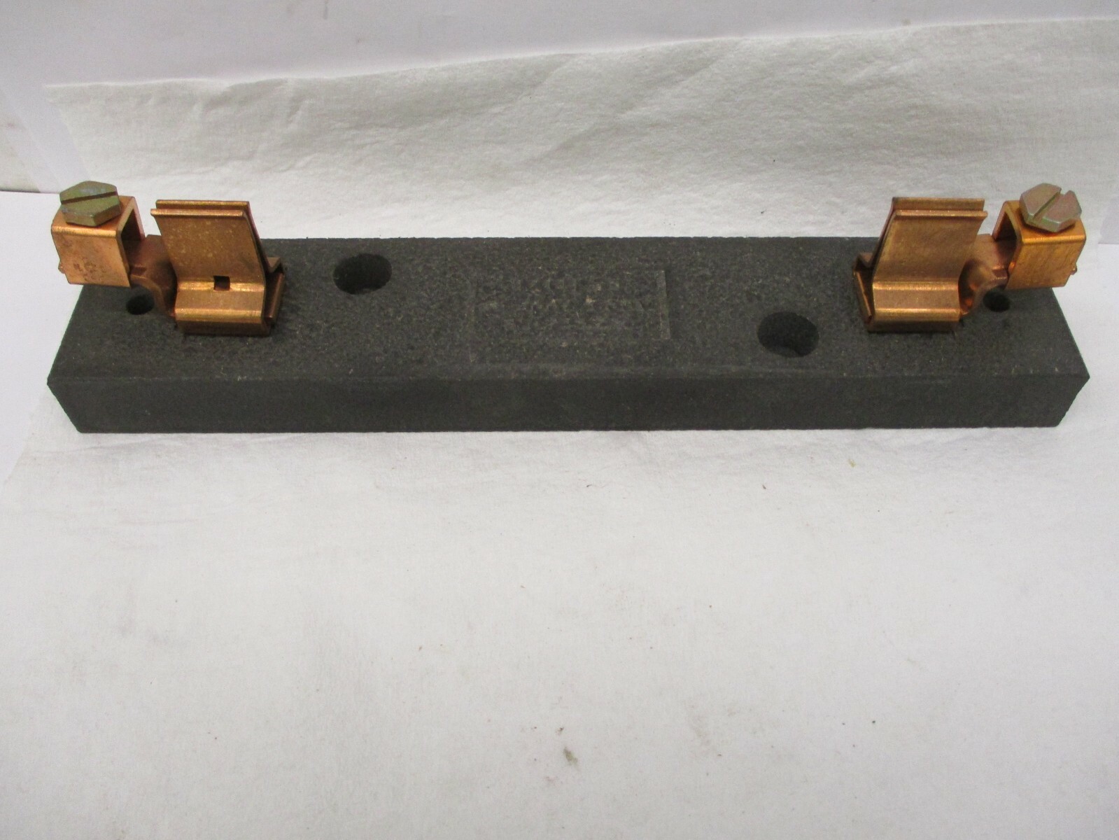 New Open Box Multi Union 2552R 61-100 Amps 600 Volts Comp. Cut-Out Base A3801LR