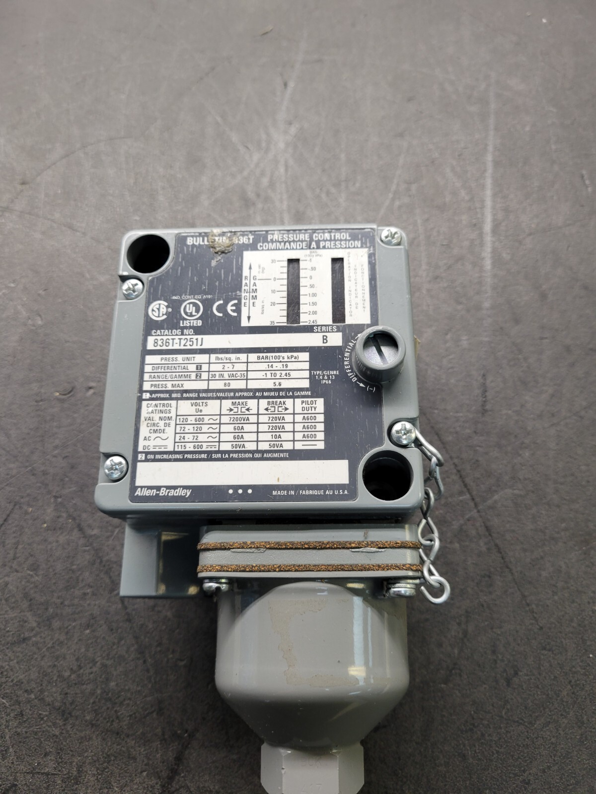 Allen Bradley 836T-T251J Pressure Control