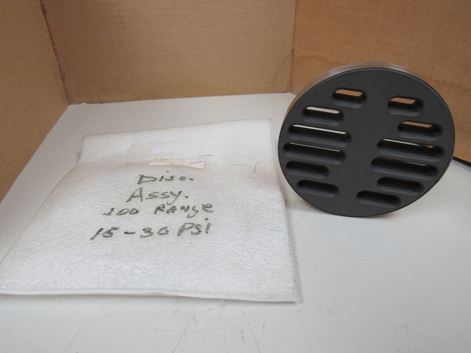 NEW NO NAME DISC GUIDE ASSEMBLY 37255-750 37255750 C102025 200 RANGE 15-30 PSI