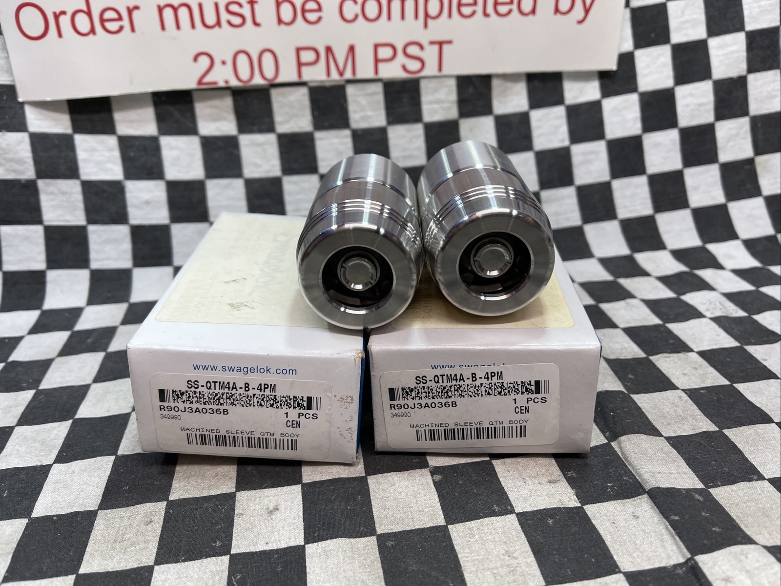 SWAGELOK SS-QTM4A-B-4PM, SSQTM4AB4PM, Quick Connect Body, LOT OF 2 SHIPSAMEDAY