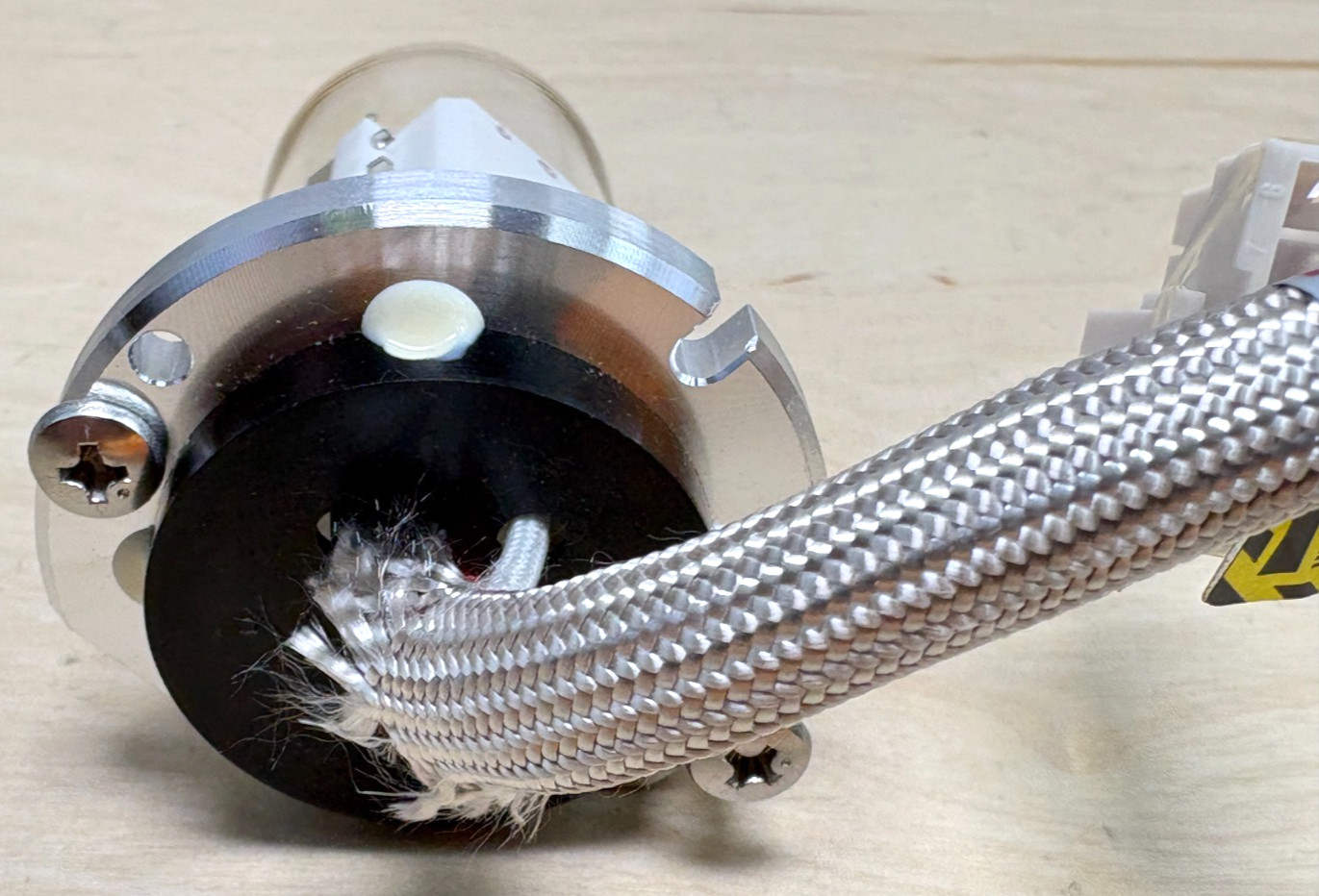 Hamamatsu L12269 X2D2 Deuterium Lamp