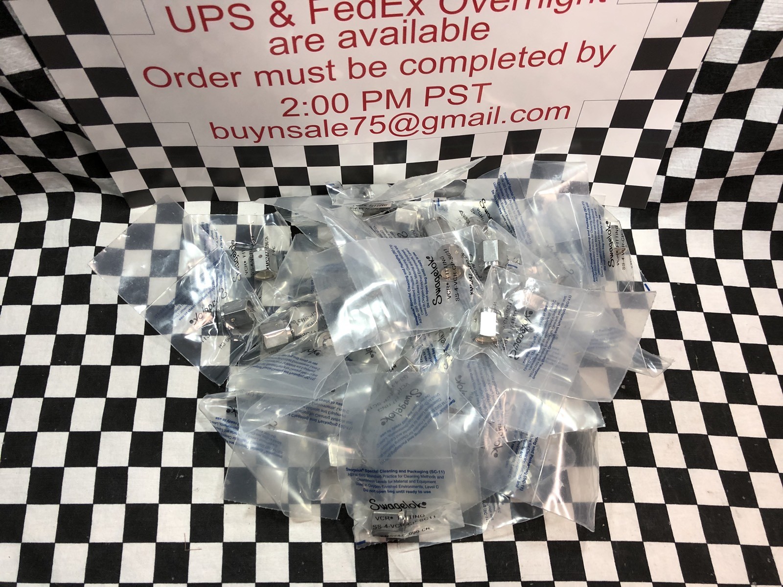 Lot Of 40, Swagelok CAP VCR 1/4″ VR, SS-4-VCR-CP-SC11, SHIPSAMEDAY#1654D1