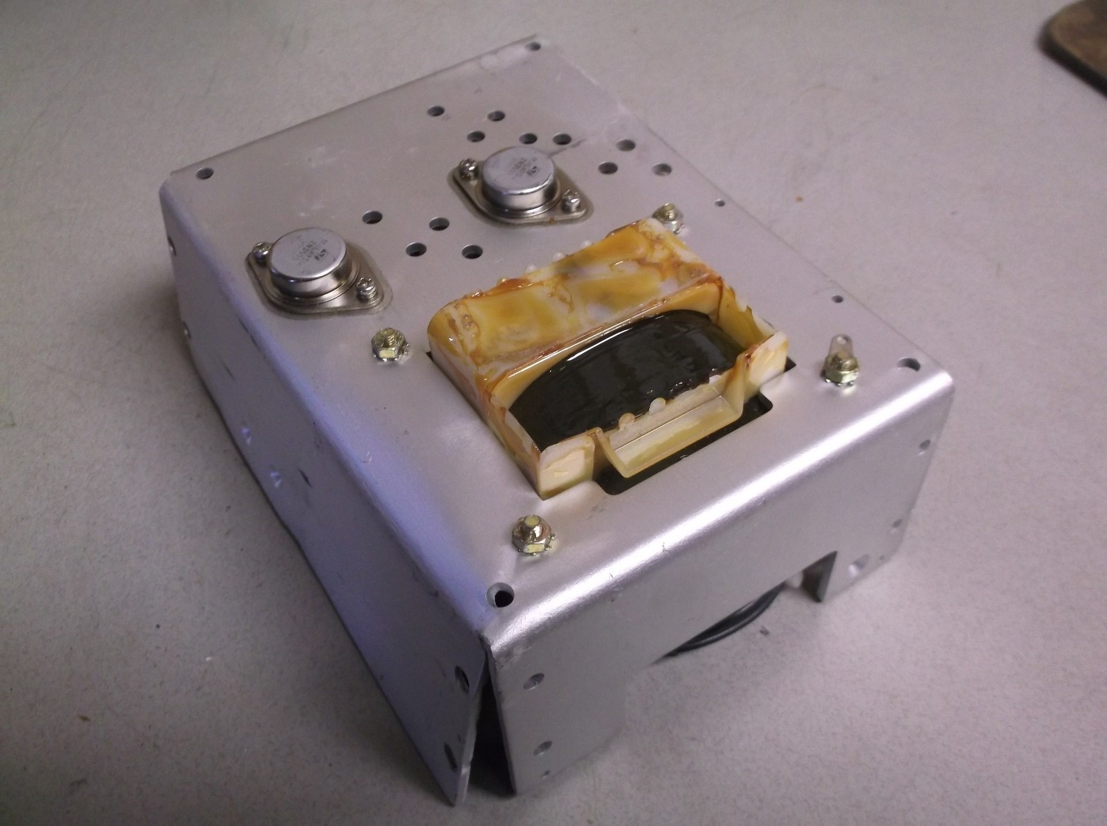 Sola SLS-15-045T Regulated Power Supply *FREE SHIPPING*