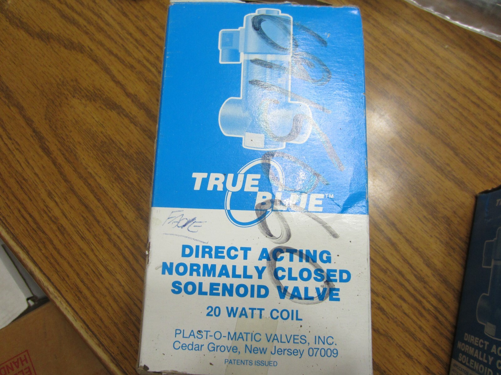 New True Blue Plast-O-Matic EASMT5V16W20-PP Solenoid Valve