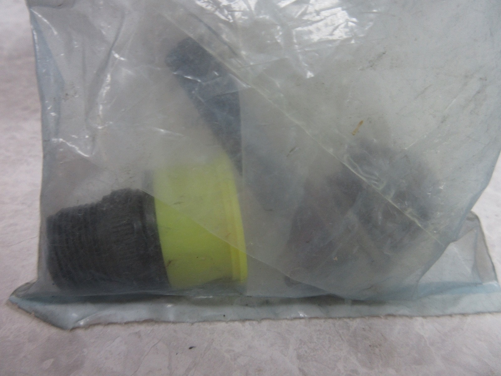 AIR ELECTRO AE3106A14S-6S CONNECTOR, IA0231