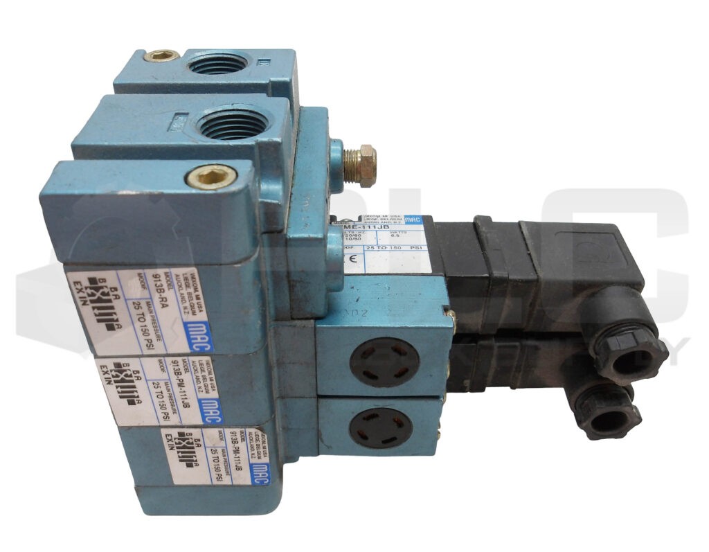 NEW MAC (2) PME-111JB VALVE W/ 913B-RA PNEUMATIC VALVE W/ (2) 913B-PM-111JB