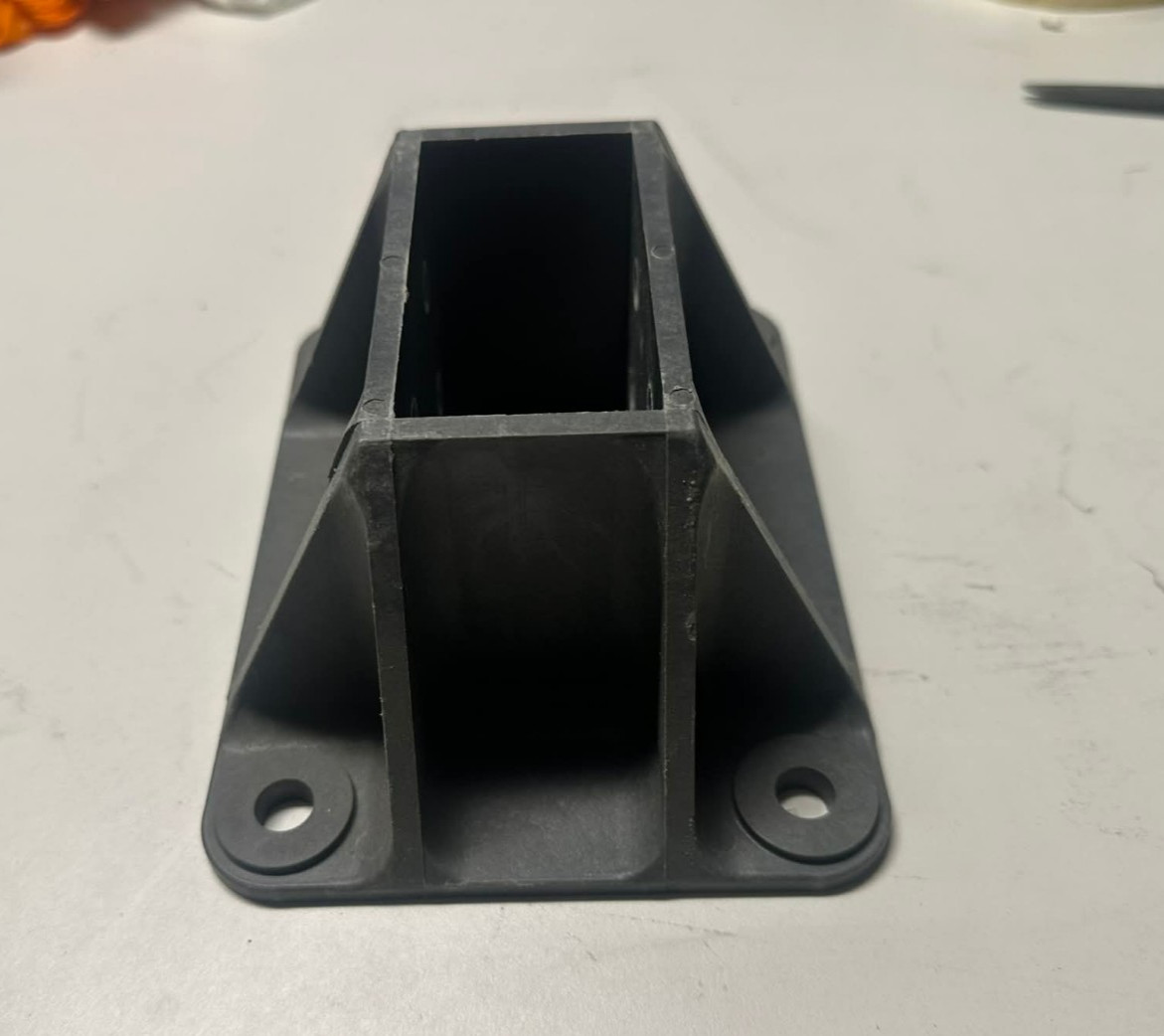 UNISTRUT POST BASE DOUBLE CHANNEL FIBERGLASS B-LINE EATON , 4 HOLE SQ 3-1/2″
