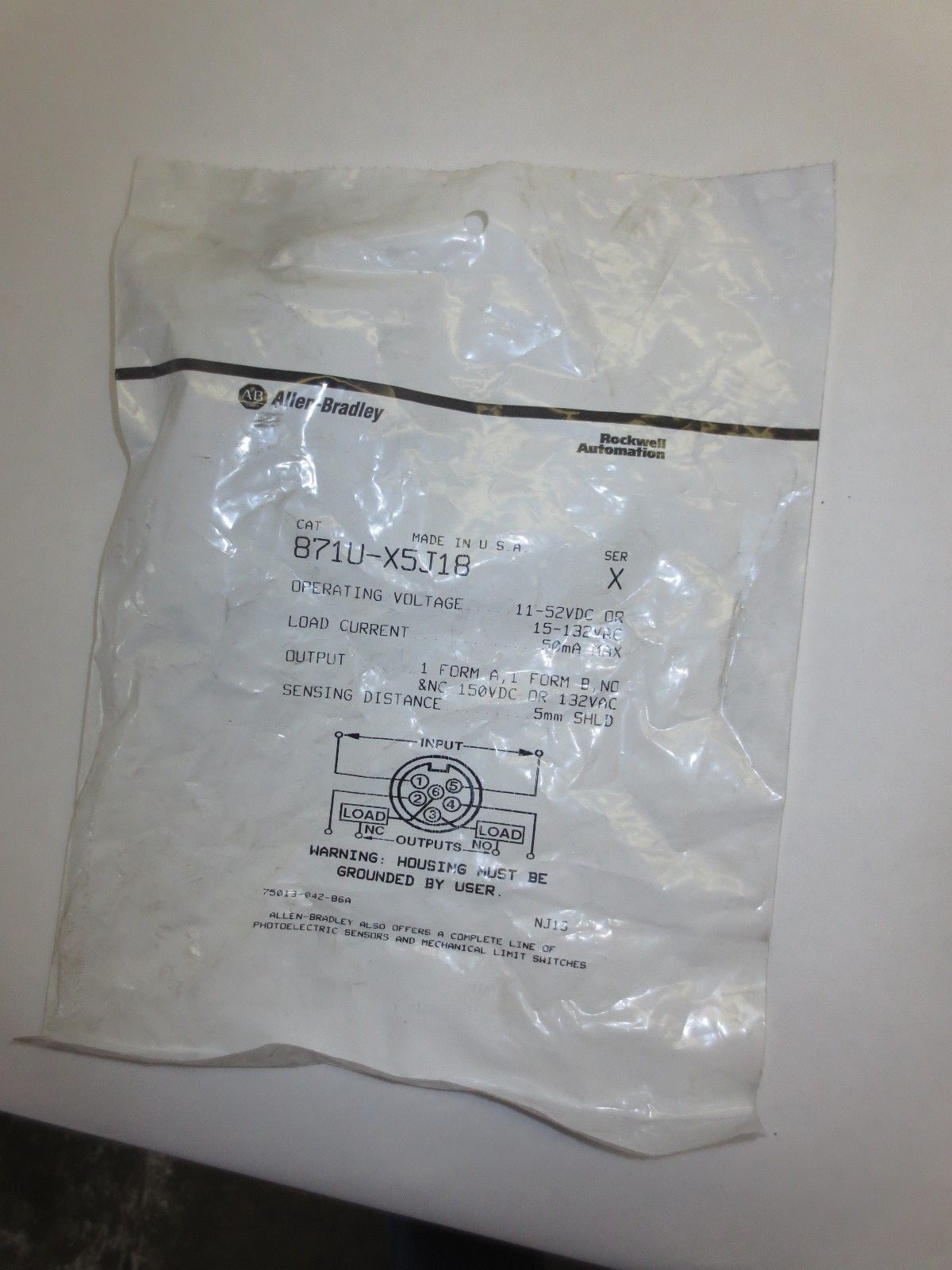 ALLEN-BRADLEY 871U-X5J18 Ser. X PROXIMITY SENSOR 11-52VDC/ 15-132VAC 50mA NEW