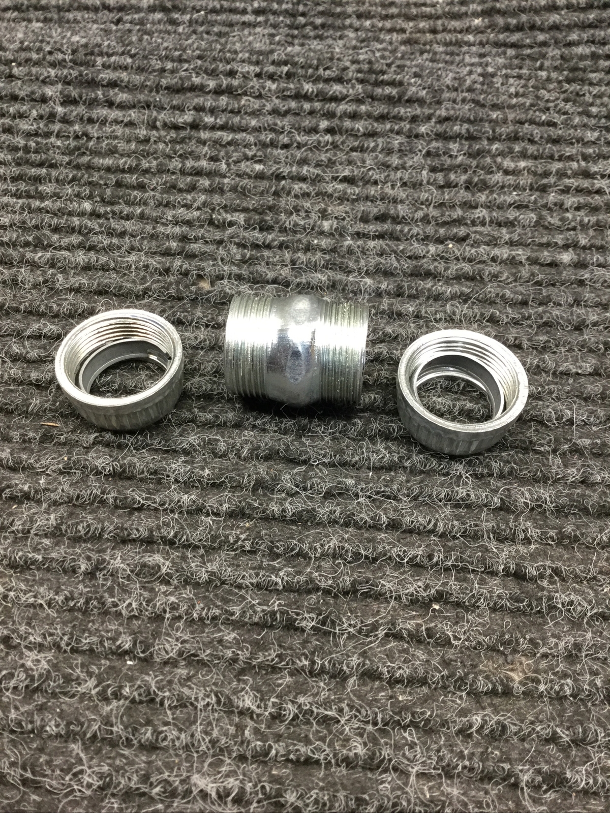 NOS Lot of 50 COOPER Compression Type Coupling 660s 1/2″
