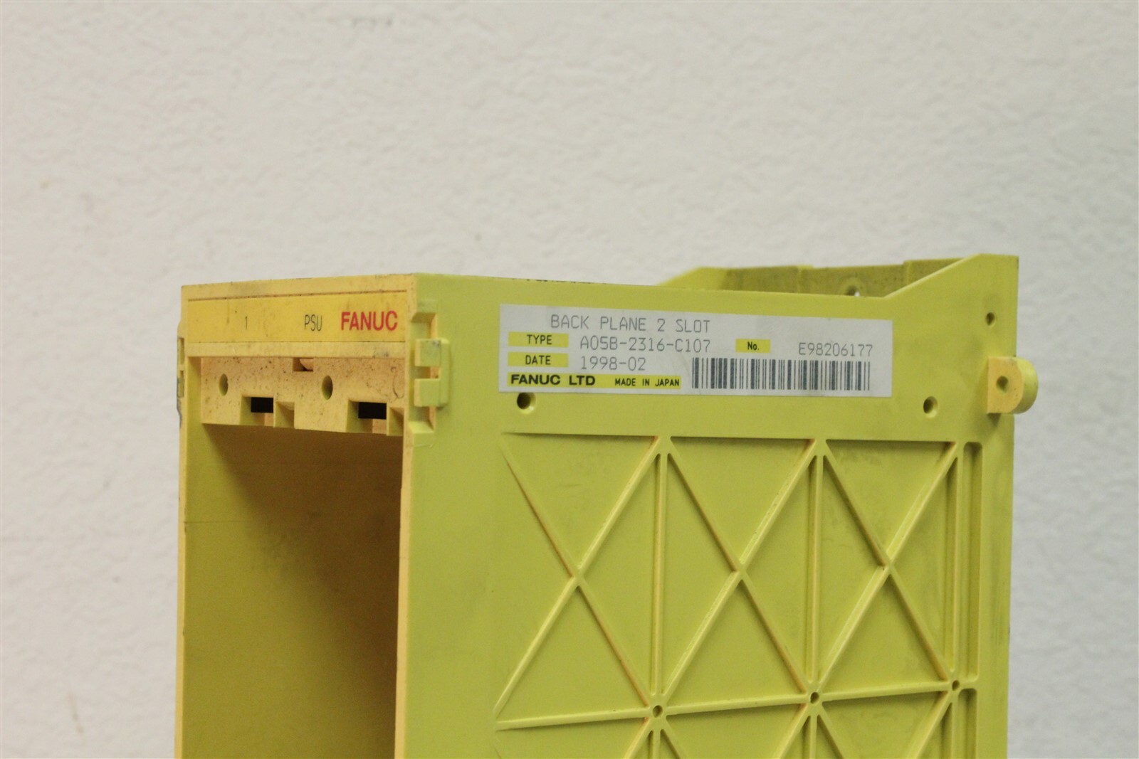 Fanuc A05B-2316-C107 2-Slot Back Plane E98206177 *FREE SHIPPING*