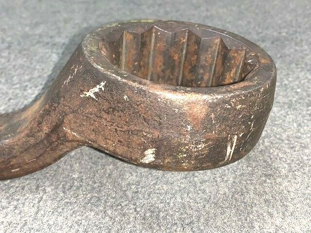 PROTO BOX END SPUD WRENCH 12 POINT 2-9/16″ SIZE 4″ HEAD OD 29″ OAL LENGTH