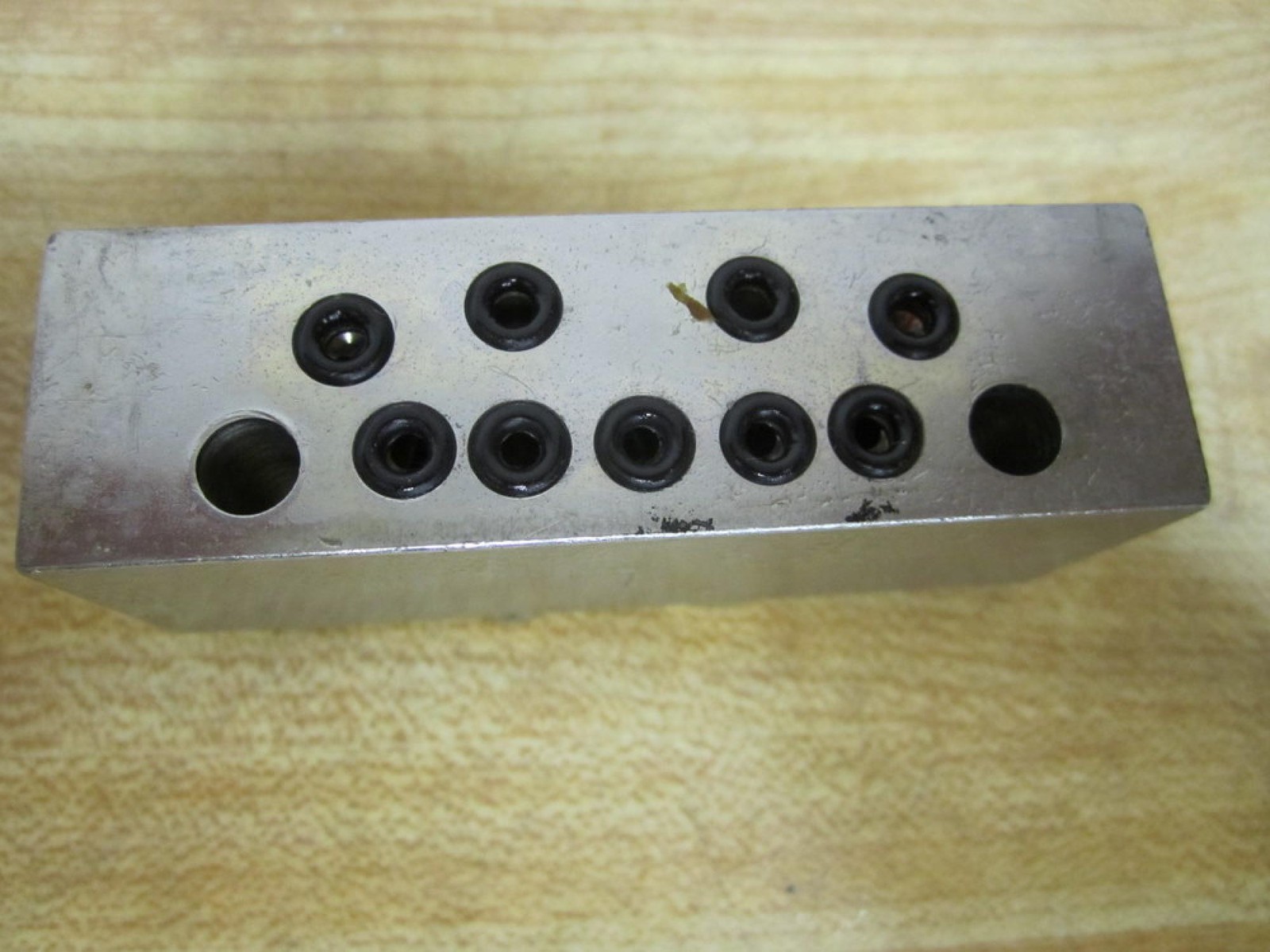 Lubriquip MSP-5T Trabon Graco Manifold Valve MSP5T