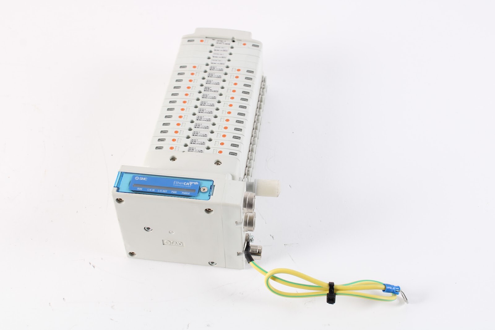 SMC 1x S07A0-5 3x SS0700-10A-1 12x S0720-5 Pneumatic Manifold 16-Port