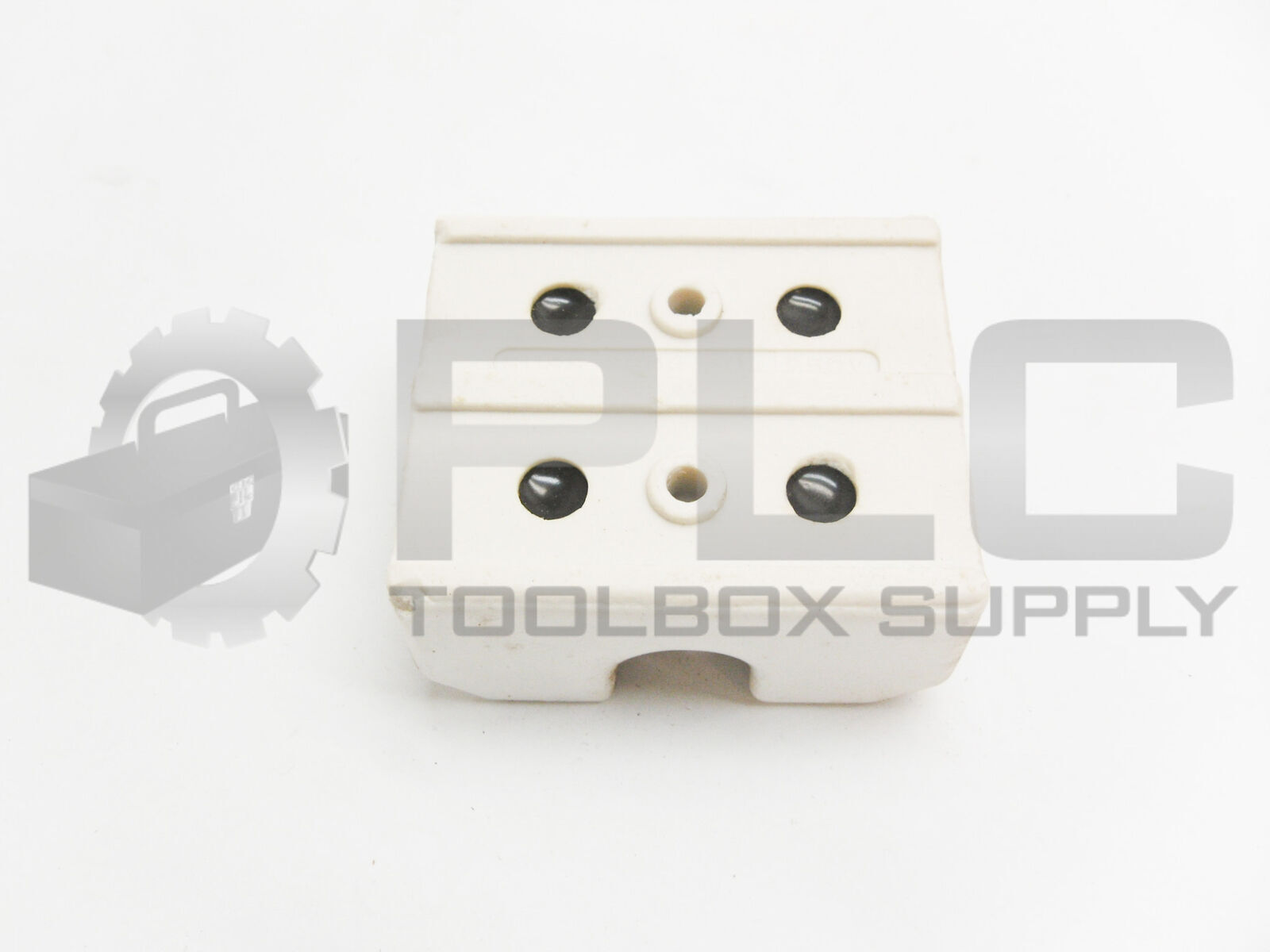 NEW BUSSMAN 2604 FUSE BLOCK