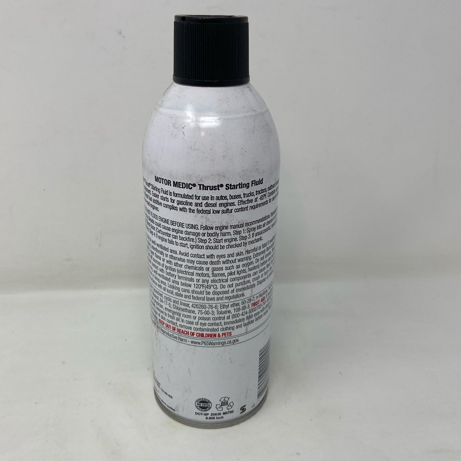 Motor Medic Thrust Starting Fluid M3815 – 11 oz Red/Blue Can for Gas & Diesel