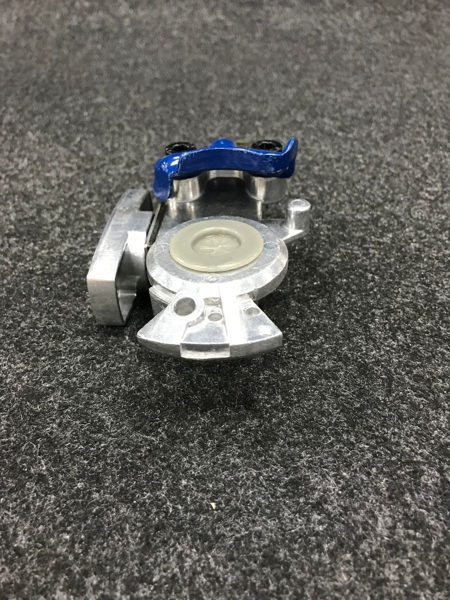 PHILLIPS Shut Off Gladhand Valve Blue Bulkhead Service 1/2″ Port 12-306