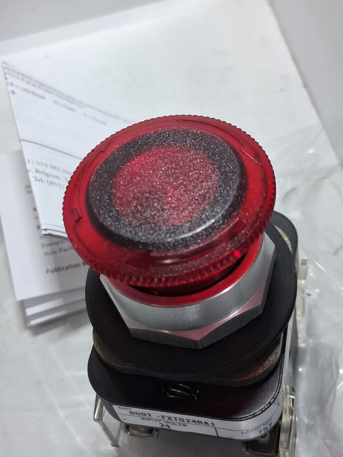 ALLEN BRADLEY 800T-FXTQH24RA1 PUSH PULL 2 POS LED RED 1NO/1NCLB SER T NIB