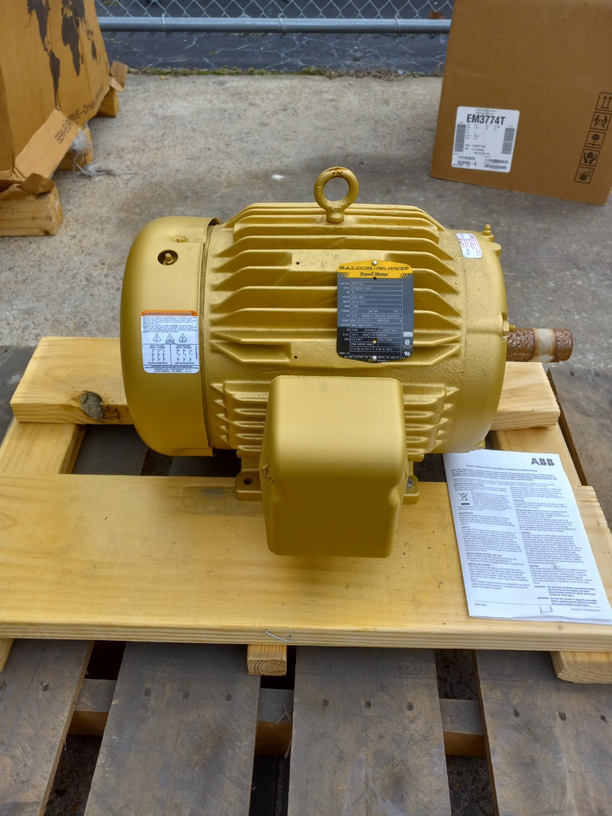 10 HP BALDOR RELIANCE SUPER E MOTOR EM3774T 1760 RPM 215T FRAME