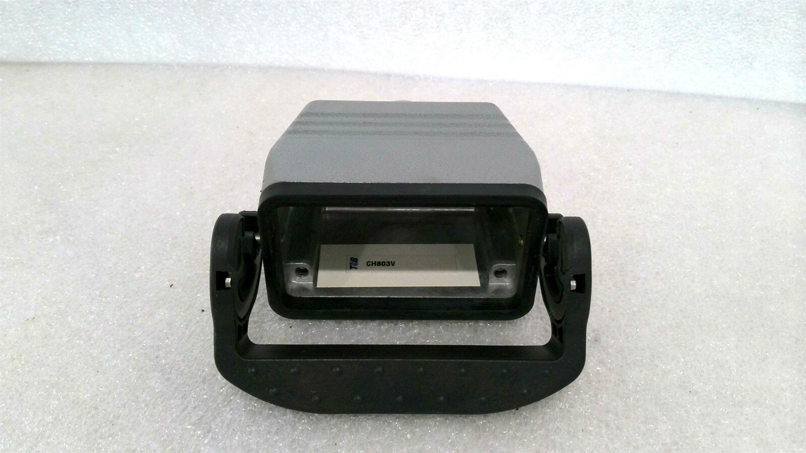 THOMAS AND BETTS 57696 CONNECTOR HOUSING WITH CONNECTOR INSERT – 10 PLACES