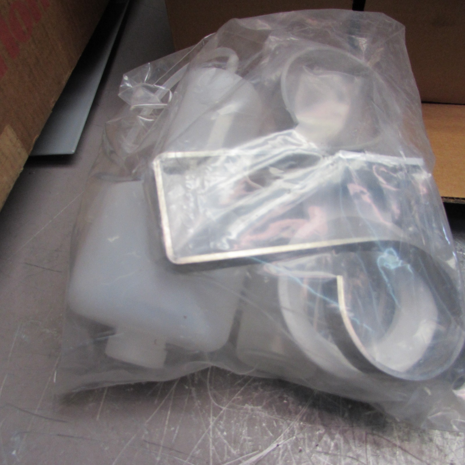 NEW! Honeywell HPW7000-01-036-00-00, High Purity pH Flow Measurement Chamber,NIB