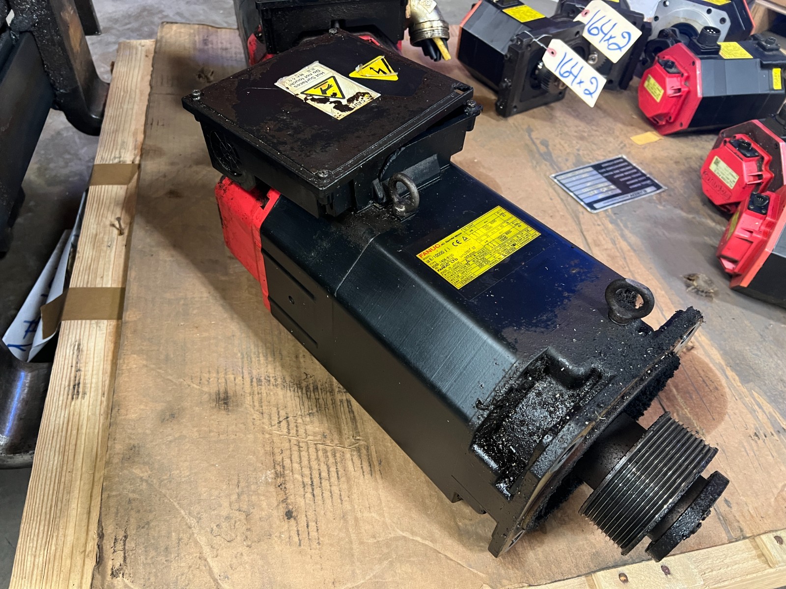 Fanuc #A06B-1406-B150 AC Spindle Motor – Damaged Electrical Box