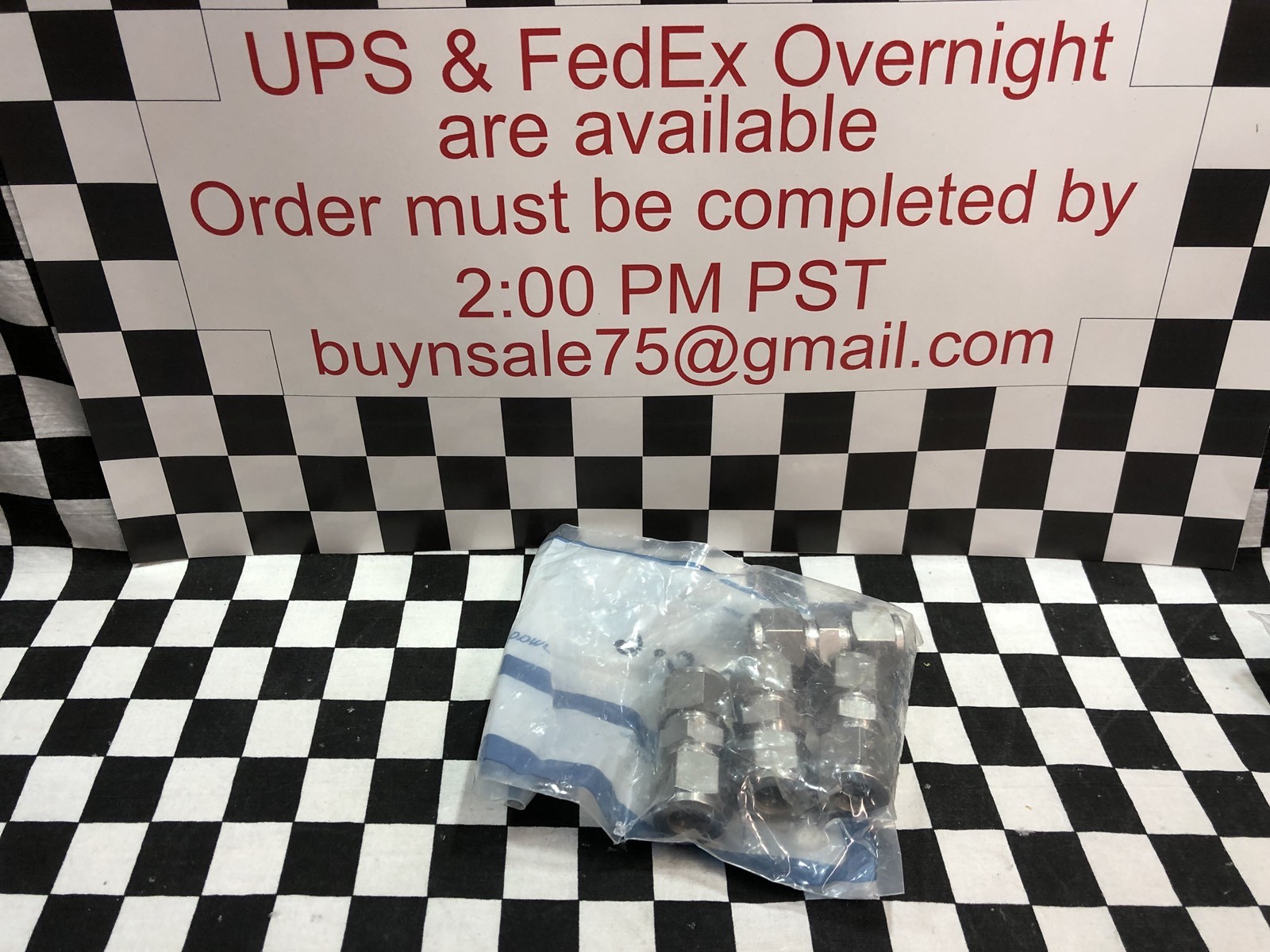 LOT OF 4 SWAGELOK SS-810-6, UNION 1/2″, SHIPSAMEDAY#1373C5
