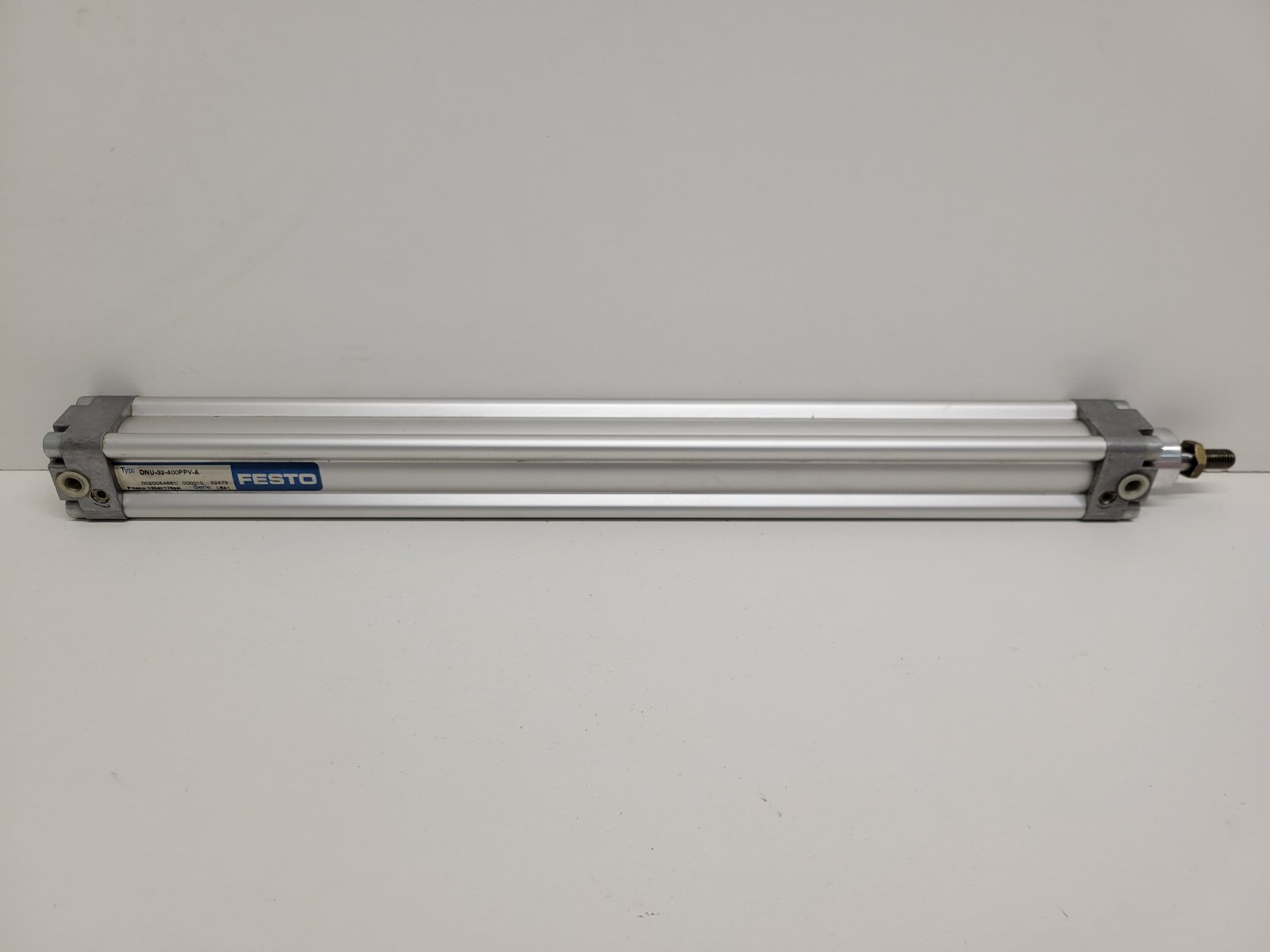 NEW OLD STOCK! FESTO PNEUMATIC CYLINDER DNU-32-400PPV-A