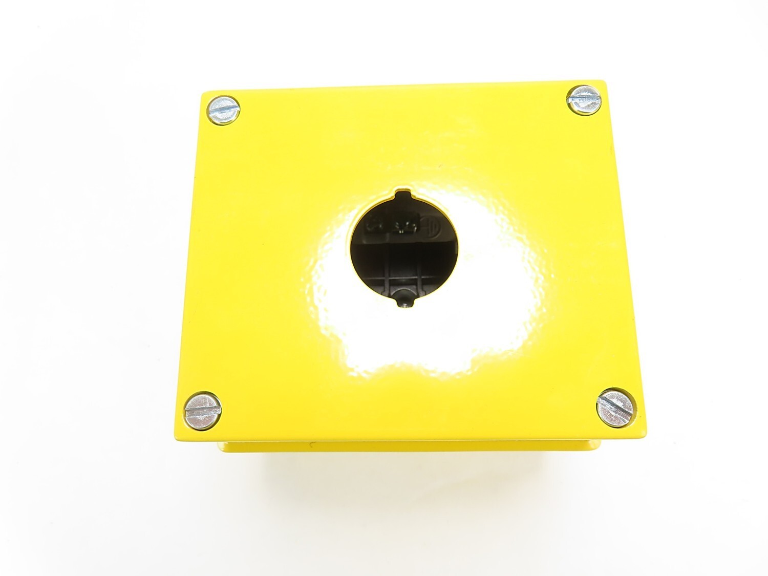 Sprecher + Schuh D7-1MYP Yellow Metal Enclosure Type 4,13 1 Hole NEW IN BOX