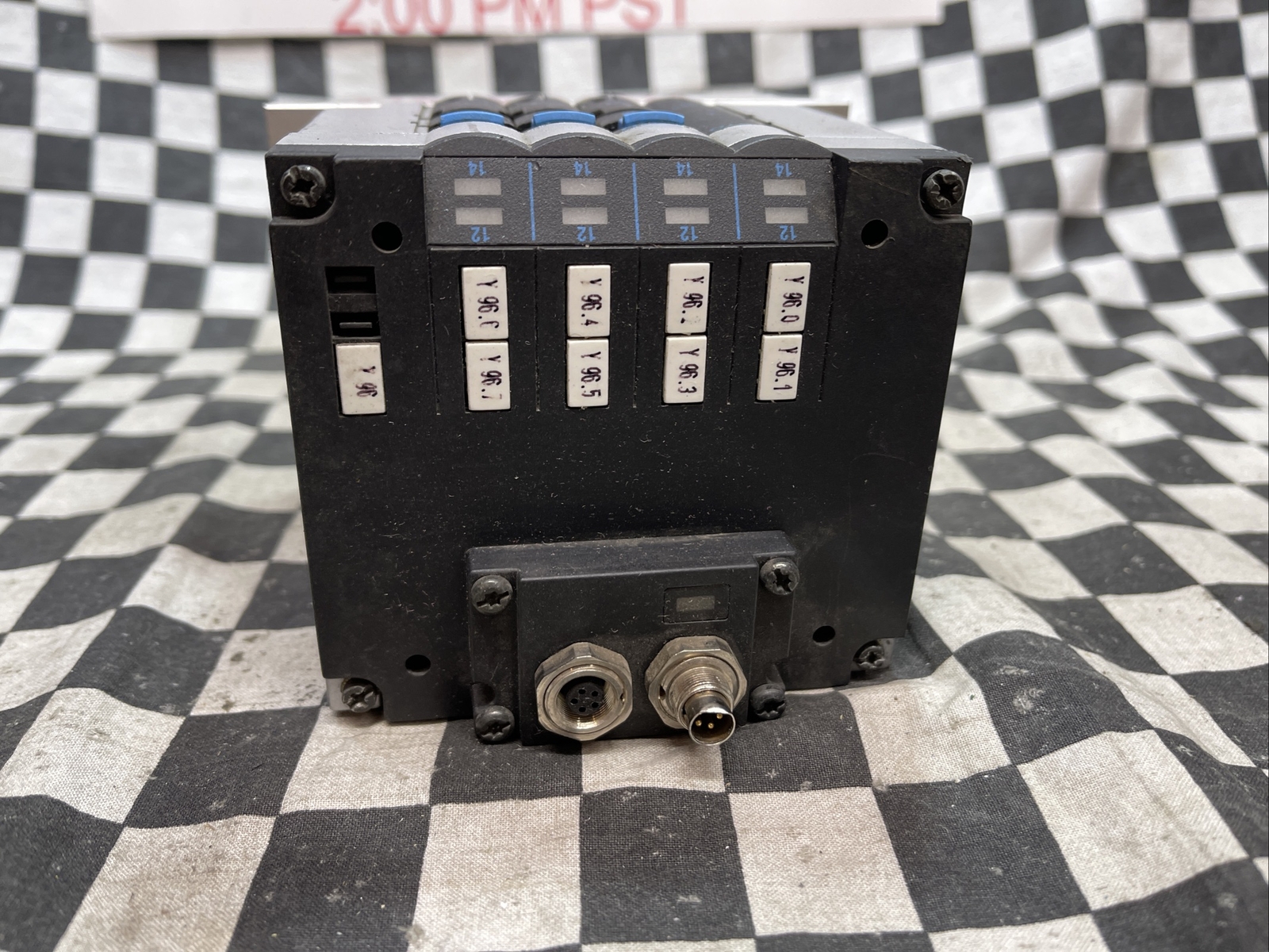 FESTO CPV14-GE-FB-4 CPV-14-VI CPV14-VI-P4-1/8-B 152425 152425 18260 161360