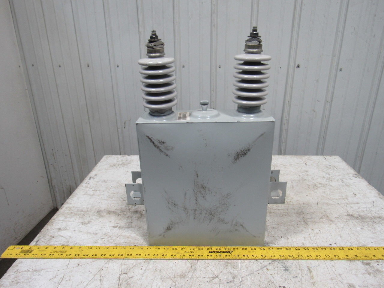 Cooper CEP130M64 Type EZ-7L Single Phase Power Capacitor 200KVAR Parts or Repair