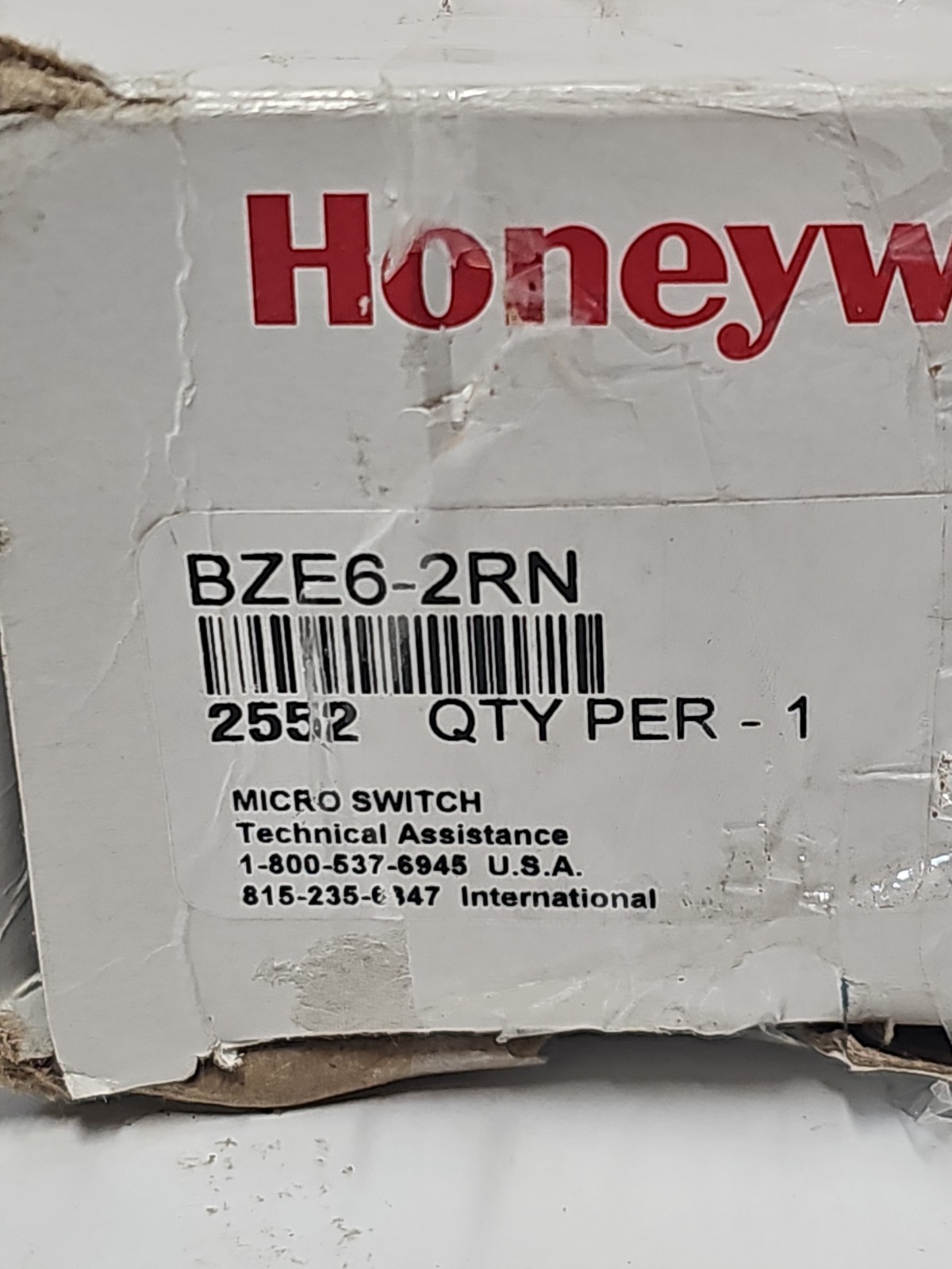 Honeywell MICRO SWITCH BZE6-2RN Limit Switch Roller Lever SPDT NEW Authentic