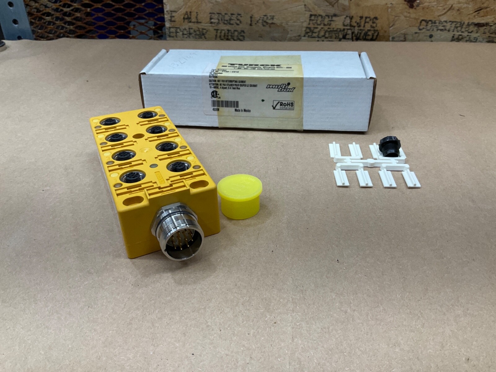 Turck VB 80-P7X9-CS12 8-Port Junction Box U7032 *NEW* #46D37*IAC