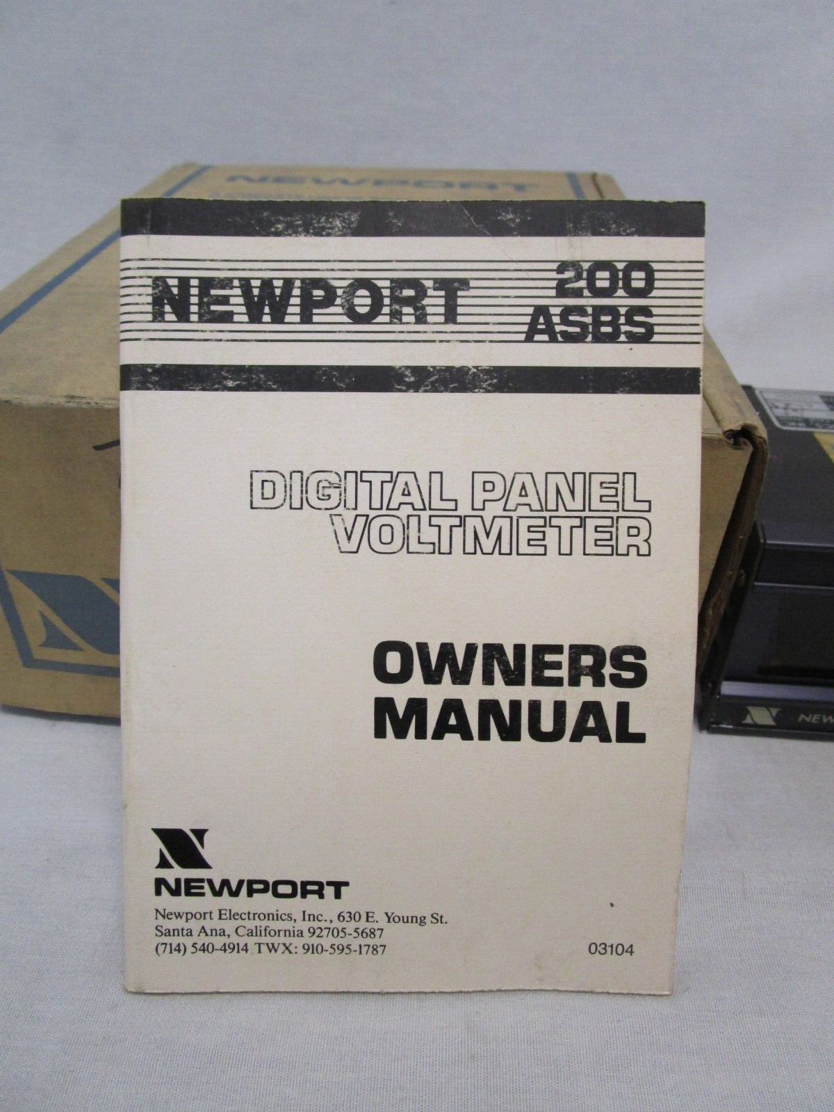 NEW NEWPORT ELECTRONICS 200AS-3-A2-C1-D2 DIGITAL VOLTMETER