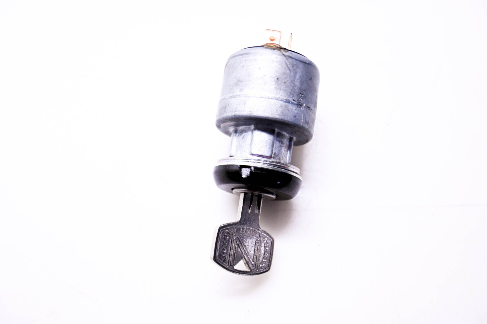 Total Source 25150-L4500, NI25150-L4500 Ignition Switch fits Nissan NOS